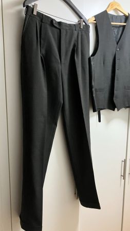 Carl Gross Herrenanzug 3-teilig – Gr. 98 Langgrösse
