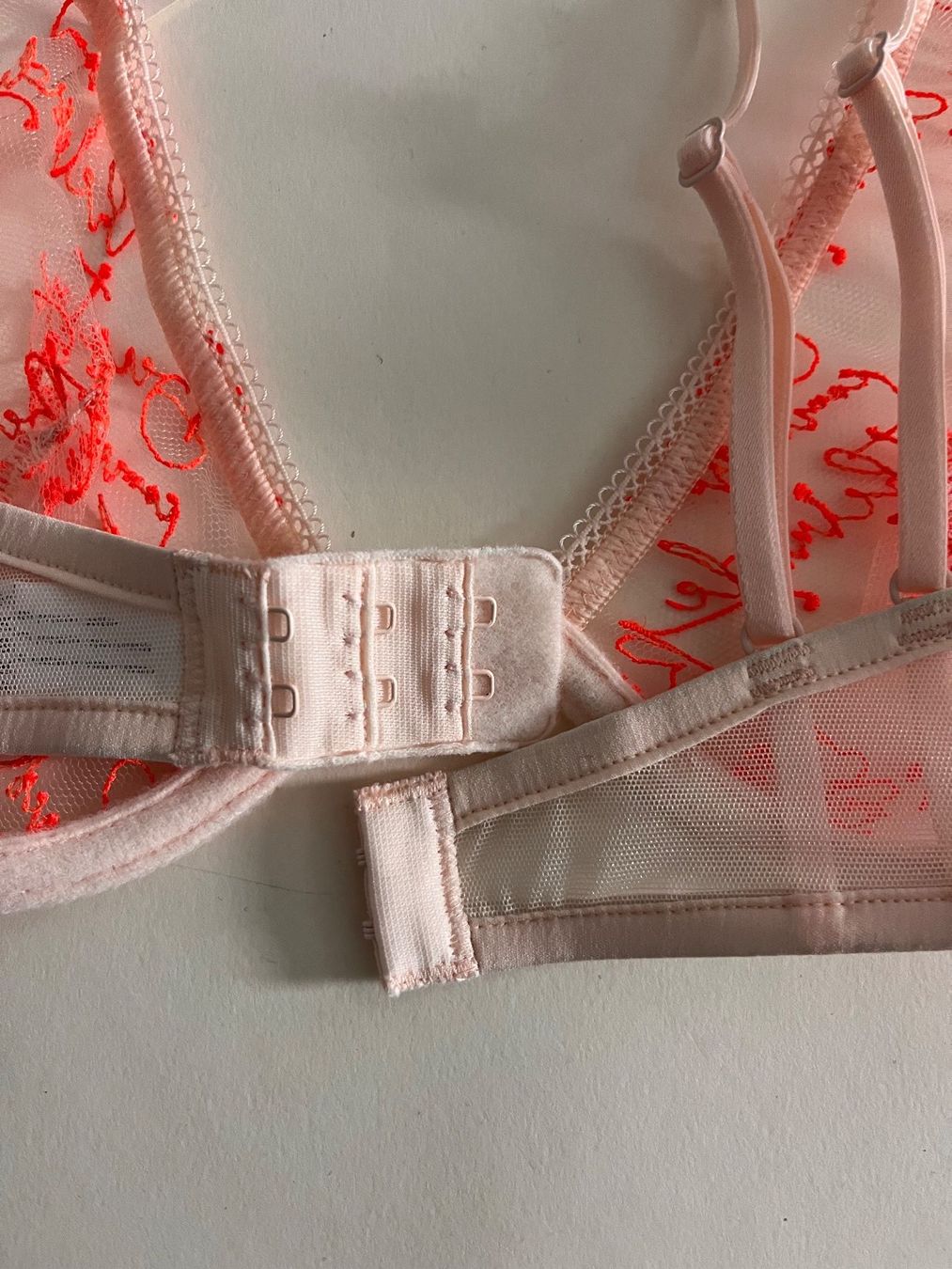 Simone Pérèle Altra biancheria intima: SIMONE PÉRÈLE, Bügel-BH, Grösse 70B, Farbe Hellrosa – Nuovo e nell'imballaggio originale da Rudolfstetten venduto da gst_g7xl 2