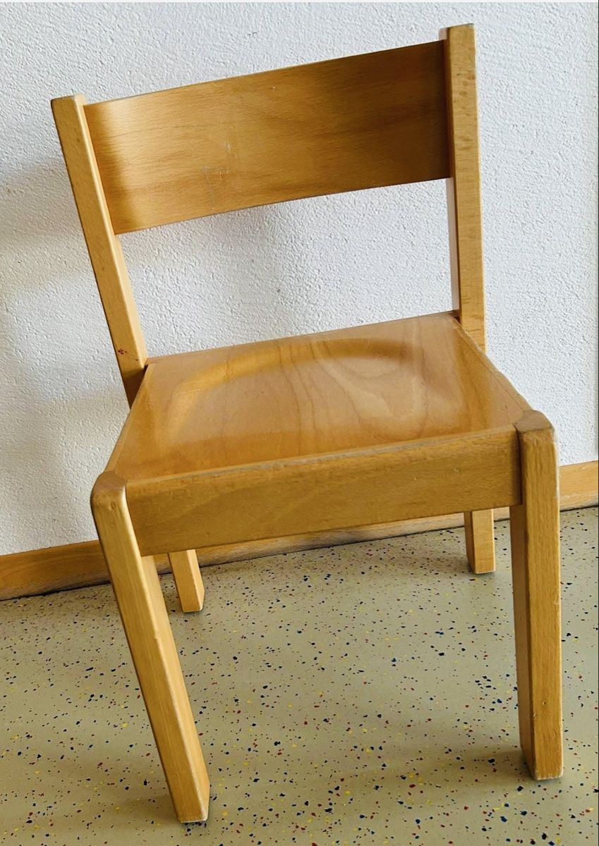 Sedie: Kinderstühle Holz hell, 4 Stk./stapelbar – Usato da Jona venduto da Yregg 1