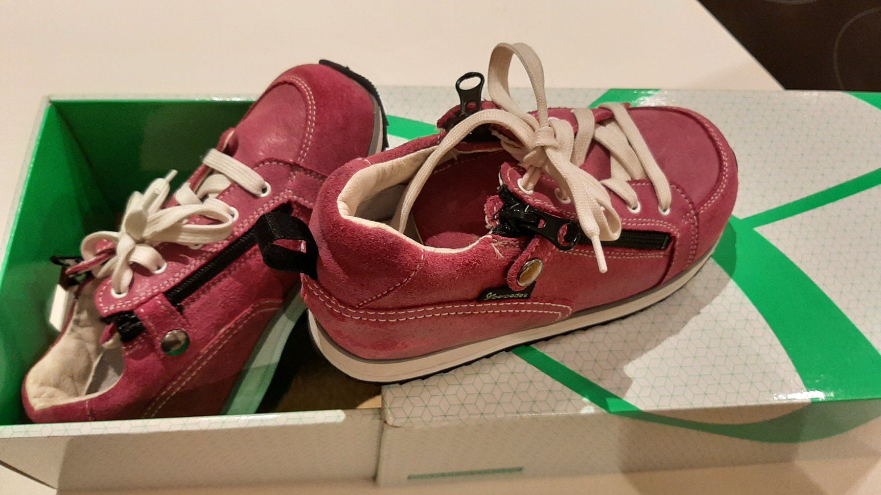 Schuhe für Mädchen: Therapieschuh Gr. 31, Perpedes – Gebraucht aus Lanzenneunforn von outsidetg 2