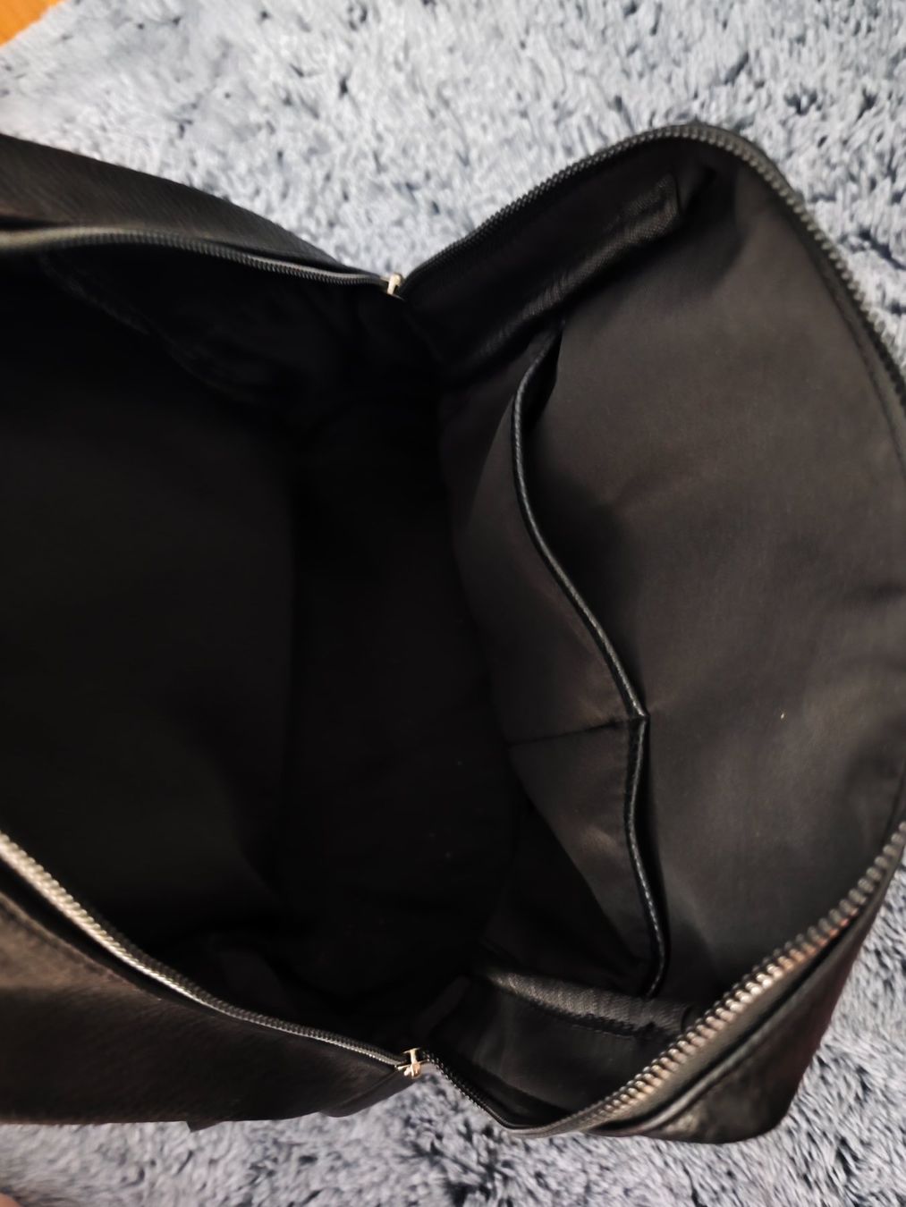 Zaini: Kleiner schwarzer Damen Rucksack No Name – Usato da Uster venduto da zebralino 2