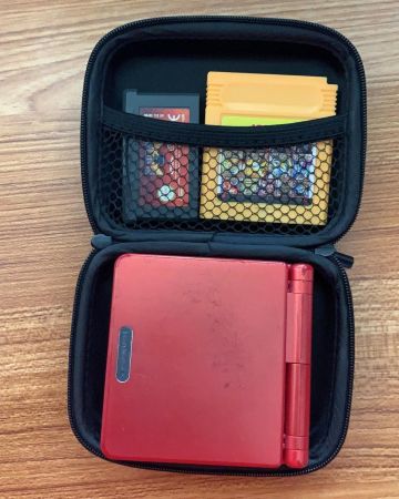 Etui Tasche für GameBoy Advance silbrig