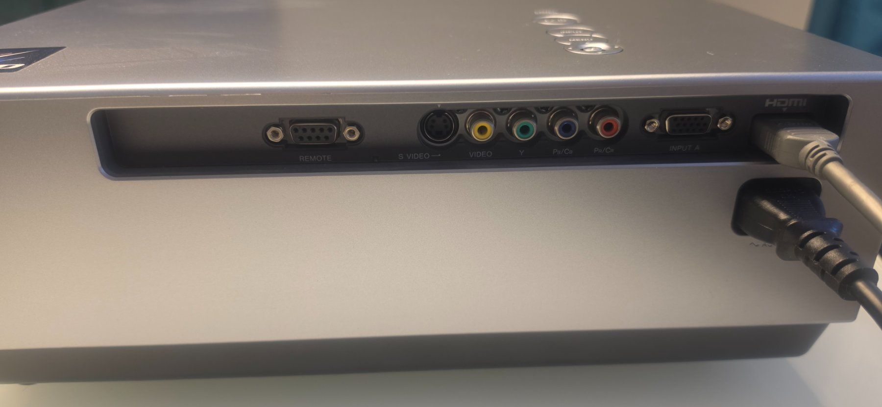 Sony Videoprojektoren: Sony Beamer VPL-AW15. – Gebraucht aus Oftringen von Keiti5 3