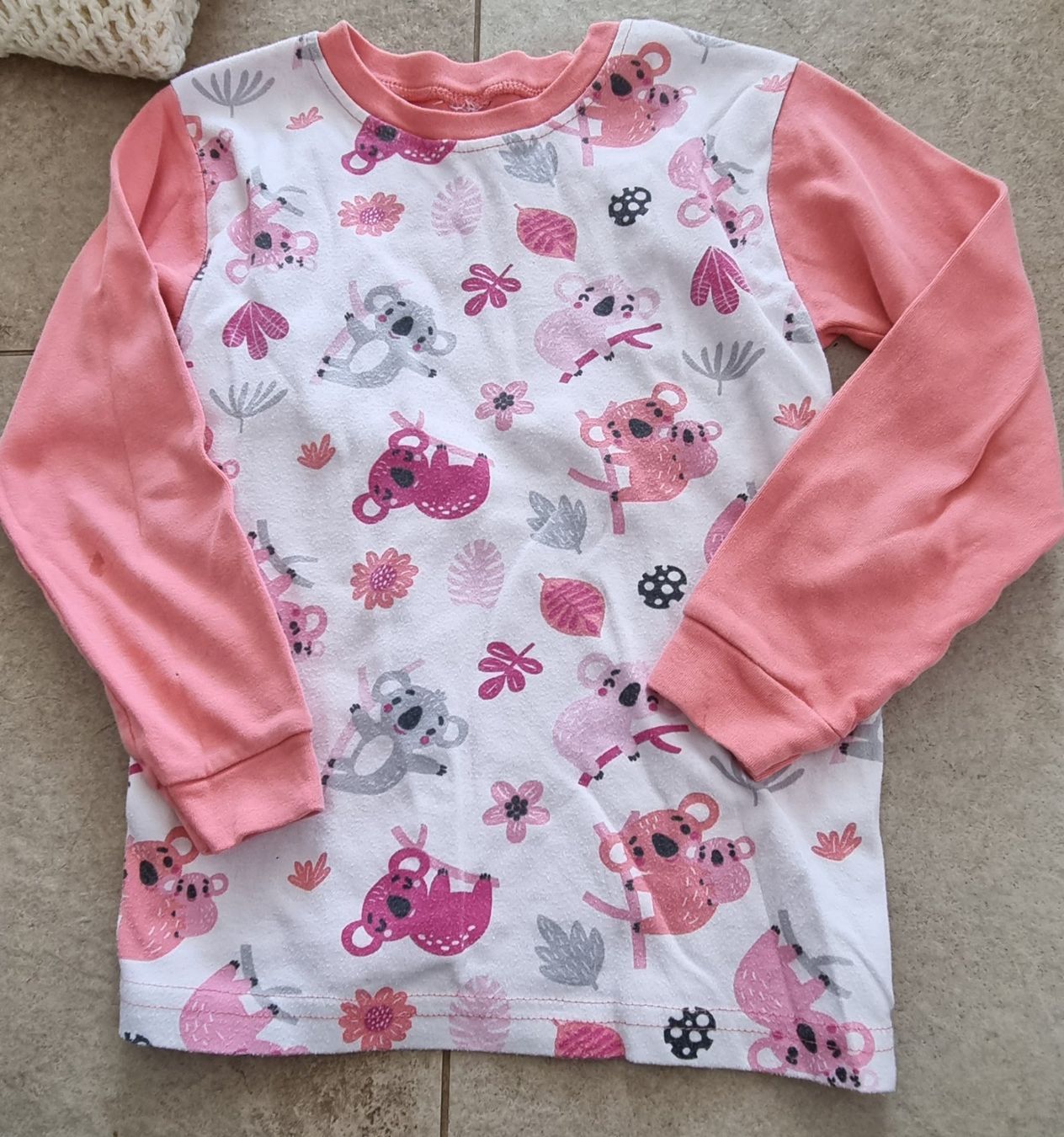Lotti & Set di vestiti: Kleiderset Mädchen gr.122 – Usato da Grossdietwil venduto da GNOM313 3
