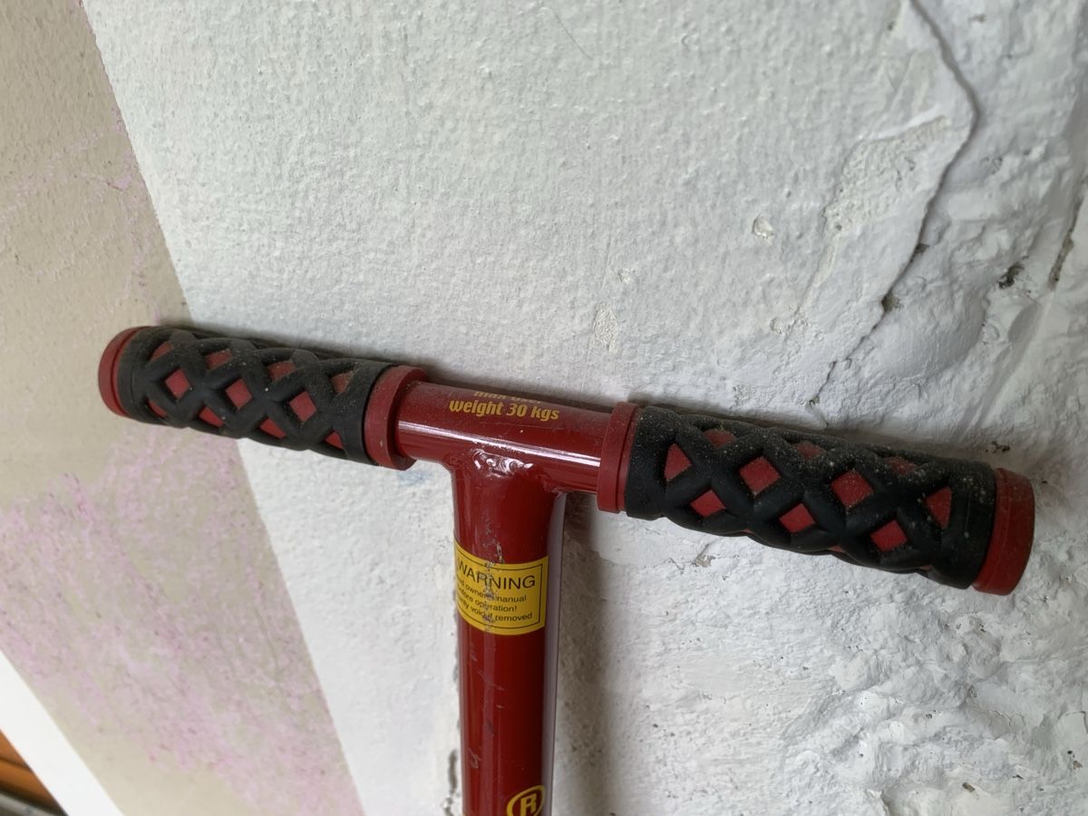 Giocattoli: Pogo Stick von Qu-ax – Usato da Biberist venduto da coffee13 5