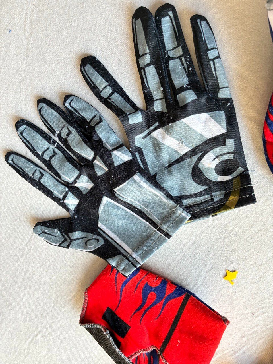 Costumi: Halloween Kostüm Transformer Primes Junge 5/6J – Usato da Malleray venduto da ste_rx2t 2