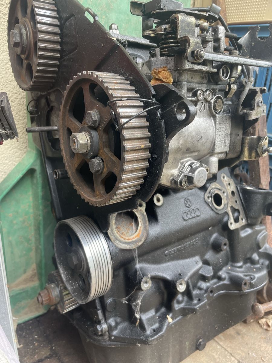 VW Toutes les pièces auto: 1.9TD ABL  – Défectueux à Châtel-St-Denis par .-Alex-. 2