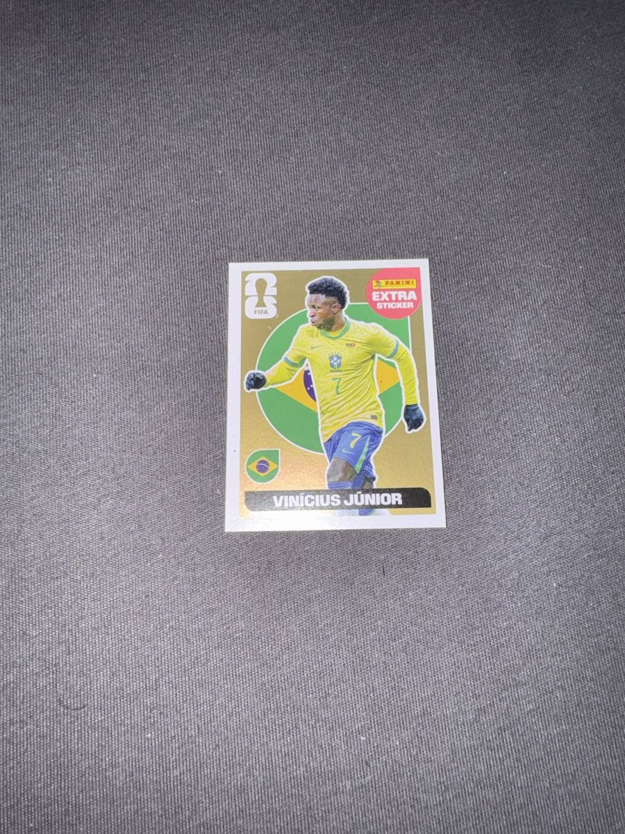 Panini Carte collezionabili: Gold Vinicius Junior Panini Extra Sticker – Nuovo (secondo la descrizione) da Bleienbach venduto da adr_fm25