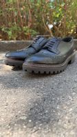 Lederschuhe schwarz mit Profilsohle Grösse 39