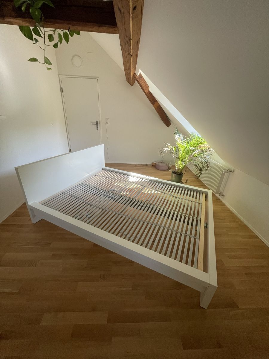 Lits: IKEA Bett 140x200 – D'occasion à Niederdorf par leirbag 3