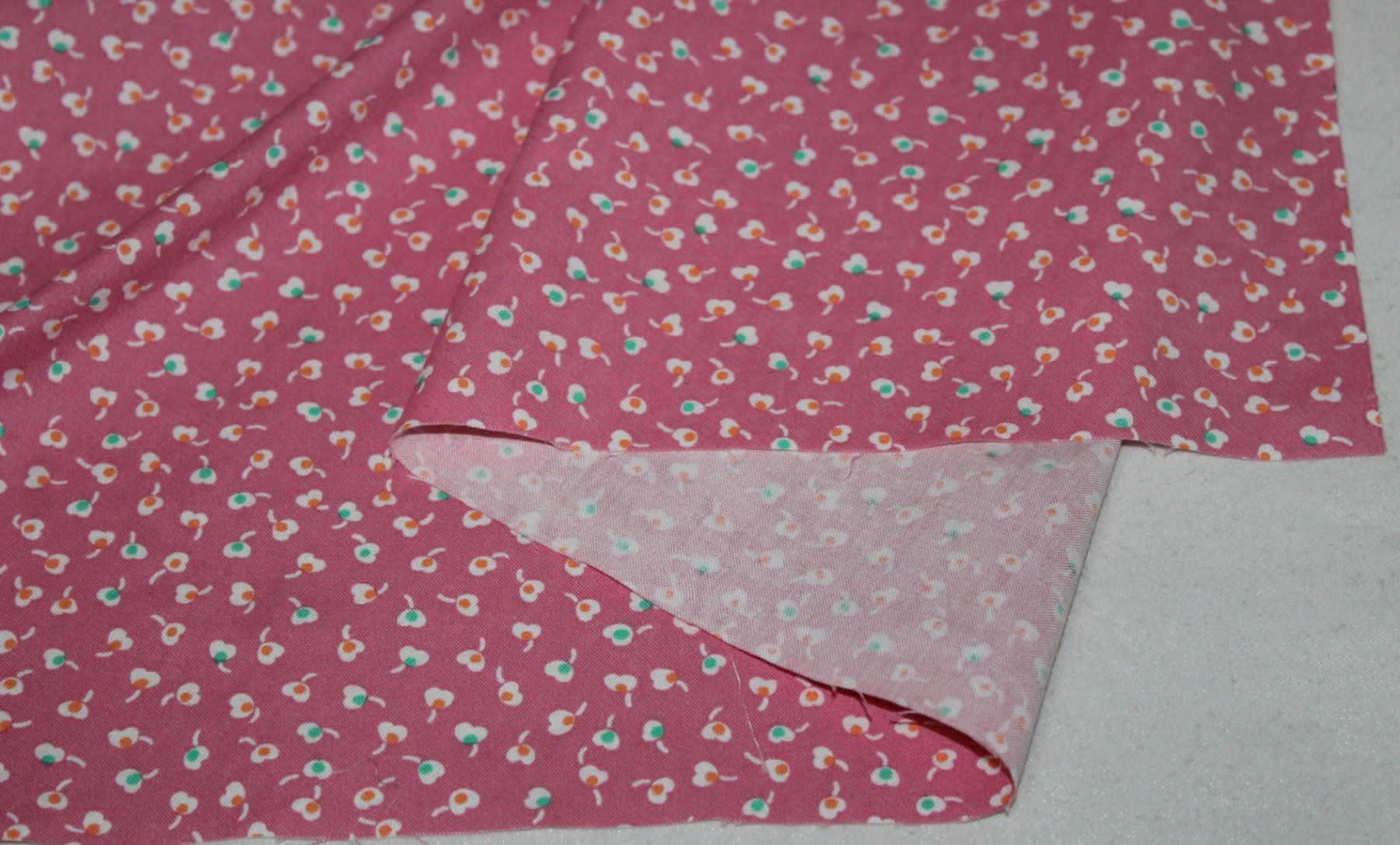 Tessuti: Stoff Baumwolle Vintage pink/kl. Blümchen – Nuovo (secondo la descrizione) da Obfelden venduto da solomon111 2