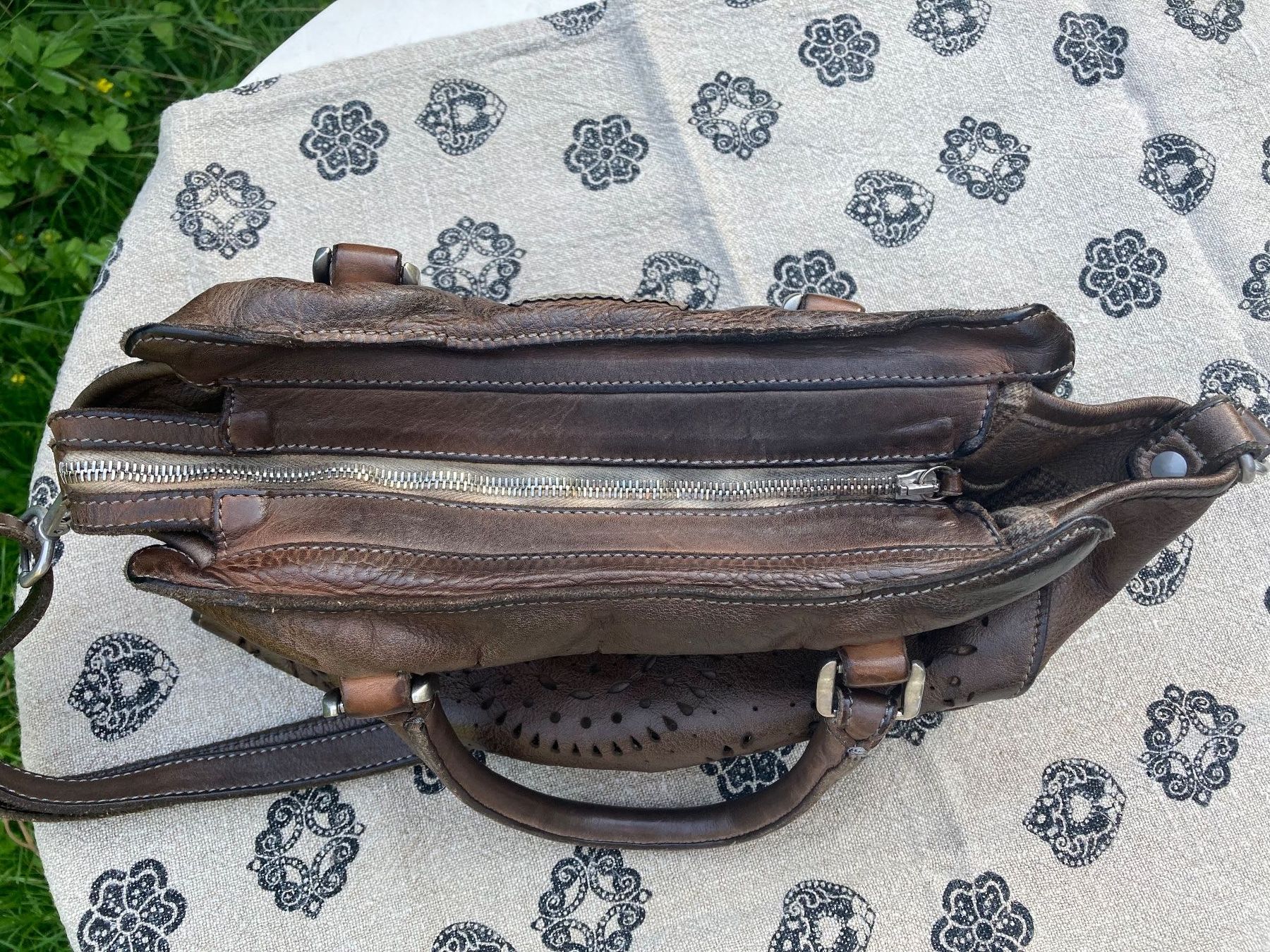 Vive Borse da donna: Wunderschöne Ledertasche /vive la Difference /made in Italy! – Usato da Bottmingen venduto da Laternenlicht 6