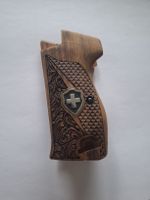 Nussbaum Griffschalen für die Sig P210