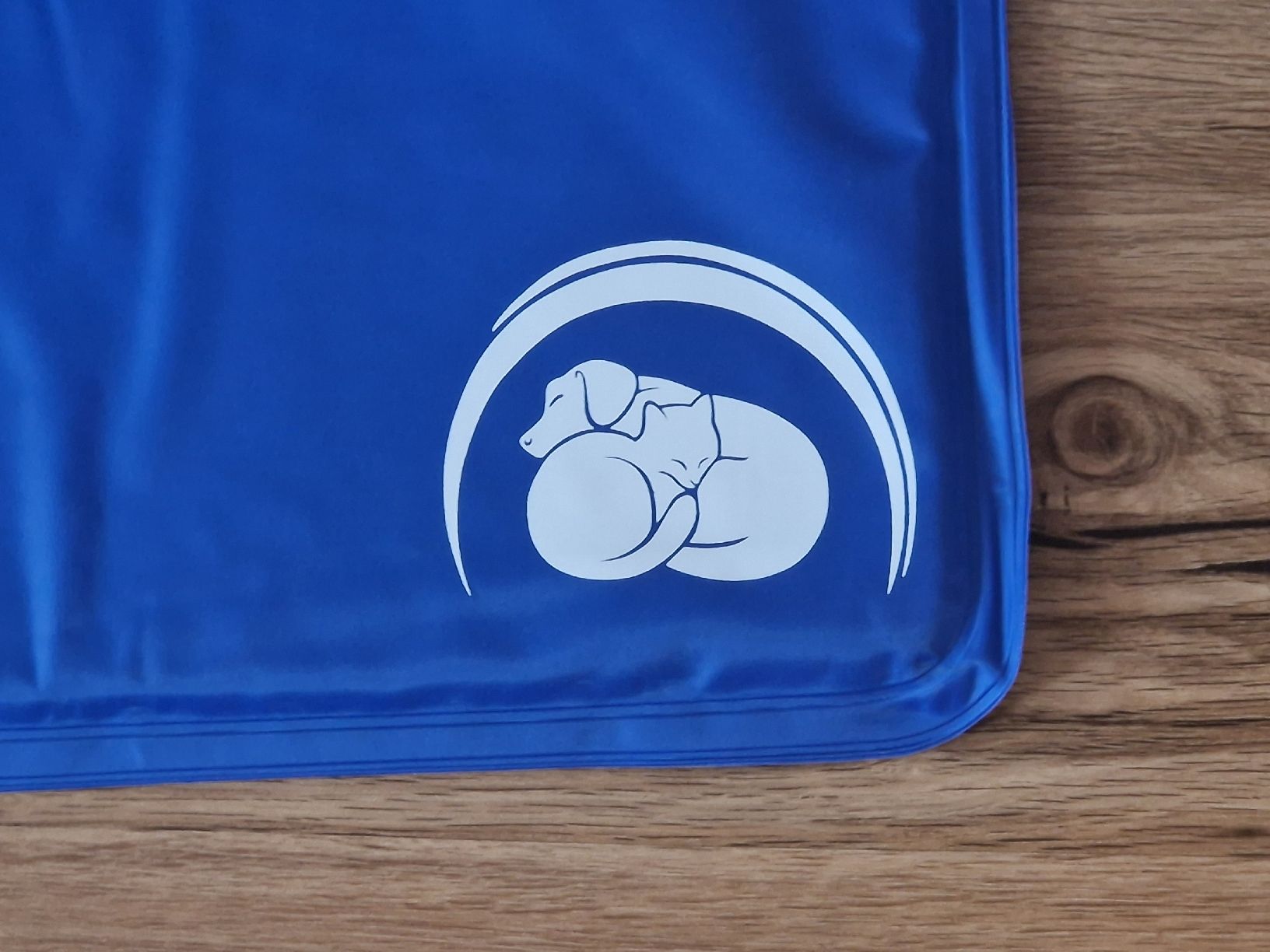 Tappetini fitness: Kühlmatte Keep Cool Zooplus 90x140cm Neu – Nuovo (secondo la descrizione) da Bern venduto da mustard_moves 4