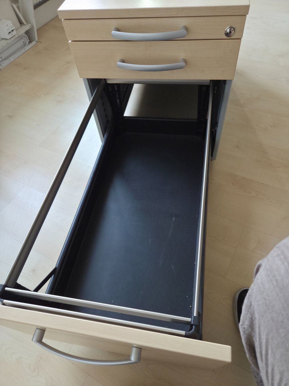 Korpus: SSI Schäfer Rollcontainer – Hängeregister Ahorn – Gebraucht aus Zürich von ant_m569 7