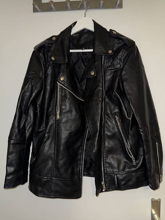 Giacche: Kunstleder Jacke, Schwarz, Gr. S – Usato da Brüttisellen venduto da Ariana-24 1