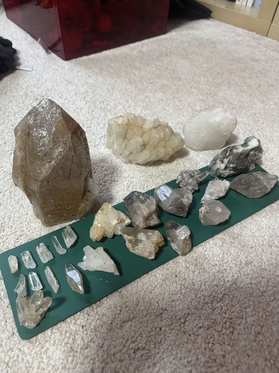 Mineralien & Heilsteine: Diverse Kristalle – Gebraucht aus Massagno von ilm_vd96