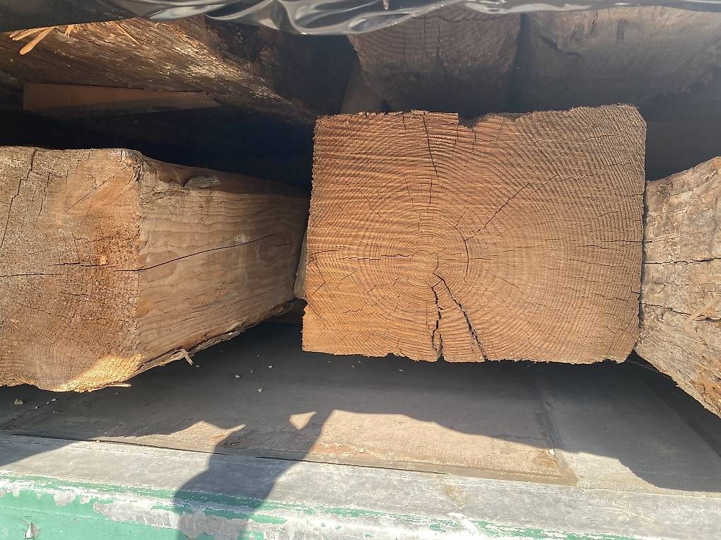 Articoli in legno: Altholzbalken ca. 250 jährig – Usato da Frenkendorf venduto da Maetti 1