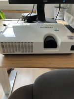 Beamer (Birne muss ersetzt werden)