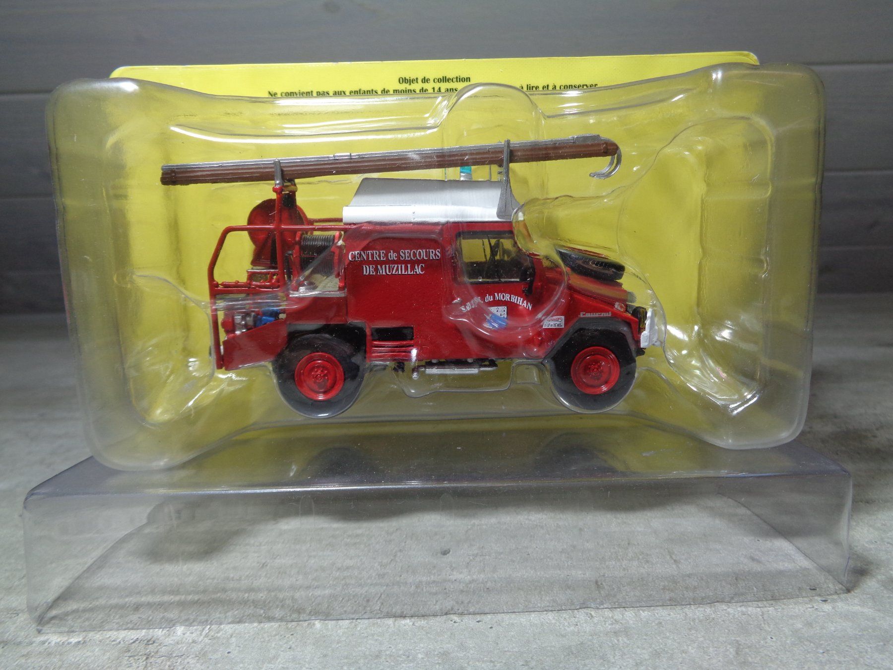 Modellini d'auto: Hachette 1:43 Cournil SCD28 CCFI Pompier – Nuovo e nell'imballaggio originale da Reconvilier venduto da rallycar 1