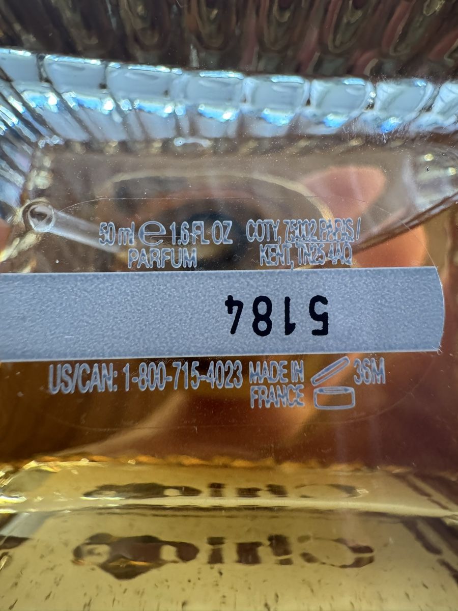 Chloé Parfum & Eau de Toilette: Chloé Le Parfum – Gebraucht aus Hergiswil NW von Arbours 3