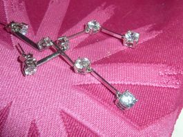 une paire de boucle d'oreilles silber et pierres femme