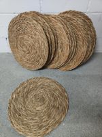 Tischsets Rattan, rund und geflochten, neuwertig