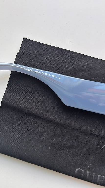 Occhiali & Lenti: GUESS Sonnenbrille NEU  – Usato da Rothrist venduto da tro_567r 1