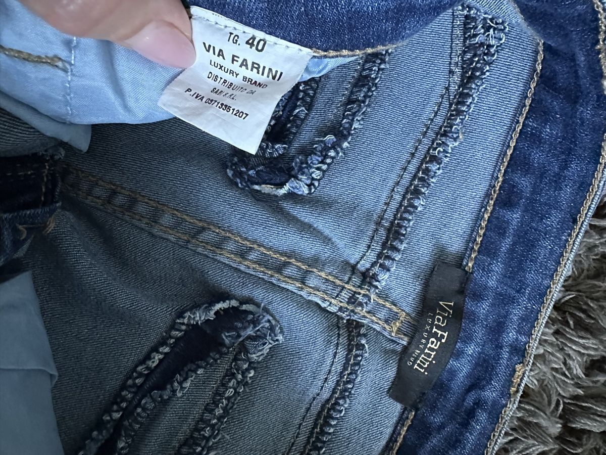 Jeans: Jeans via Farini – Neuf (Voir description) à Bolken par viv_52qx 1