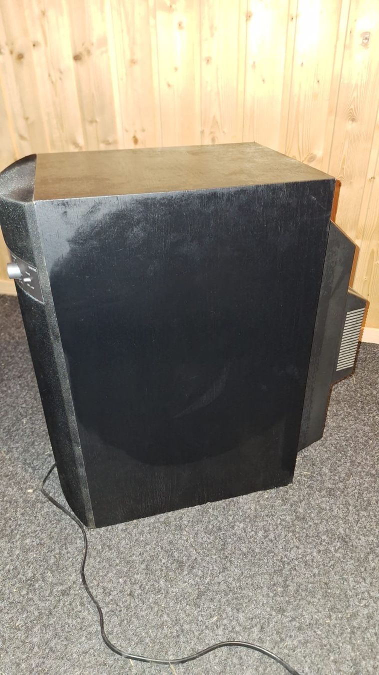 Pioneer Home Cinema: TV Aktive Subwofer 250 Watt – Usato da Flums venduto da Schnuff1 1