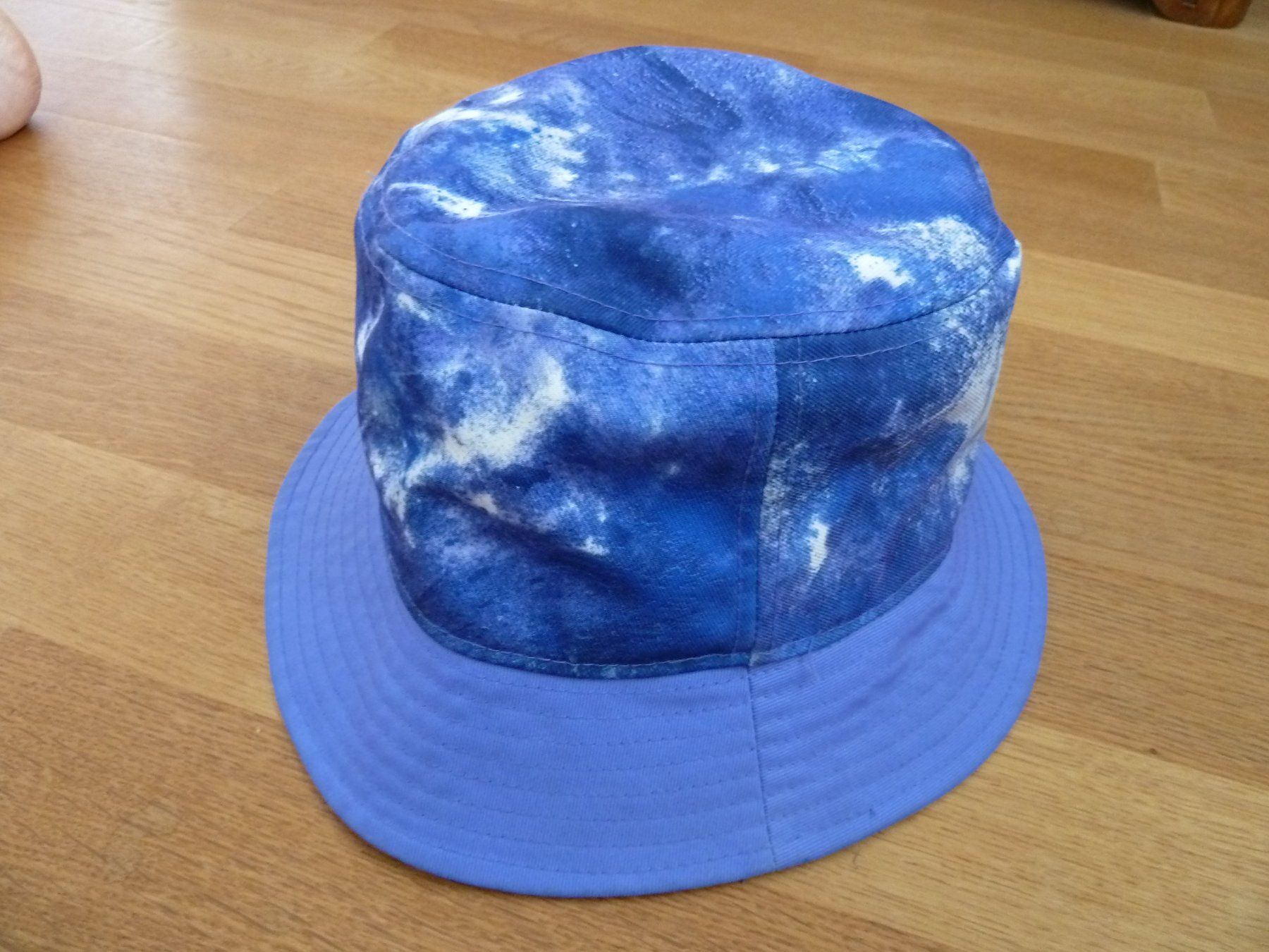 Nike Hüte, Mützen & Caps: Fischerhut Nike – Gebraucht aus Muri b. Bern von Amelie4 1
