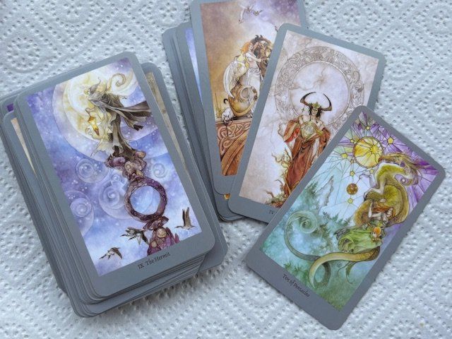 Cartoline: Tarot Shadowscapes – Usato da Siebnen venduto da mon_n8tr 3