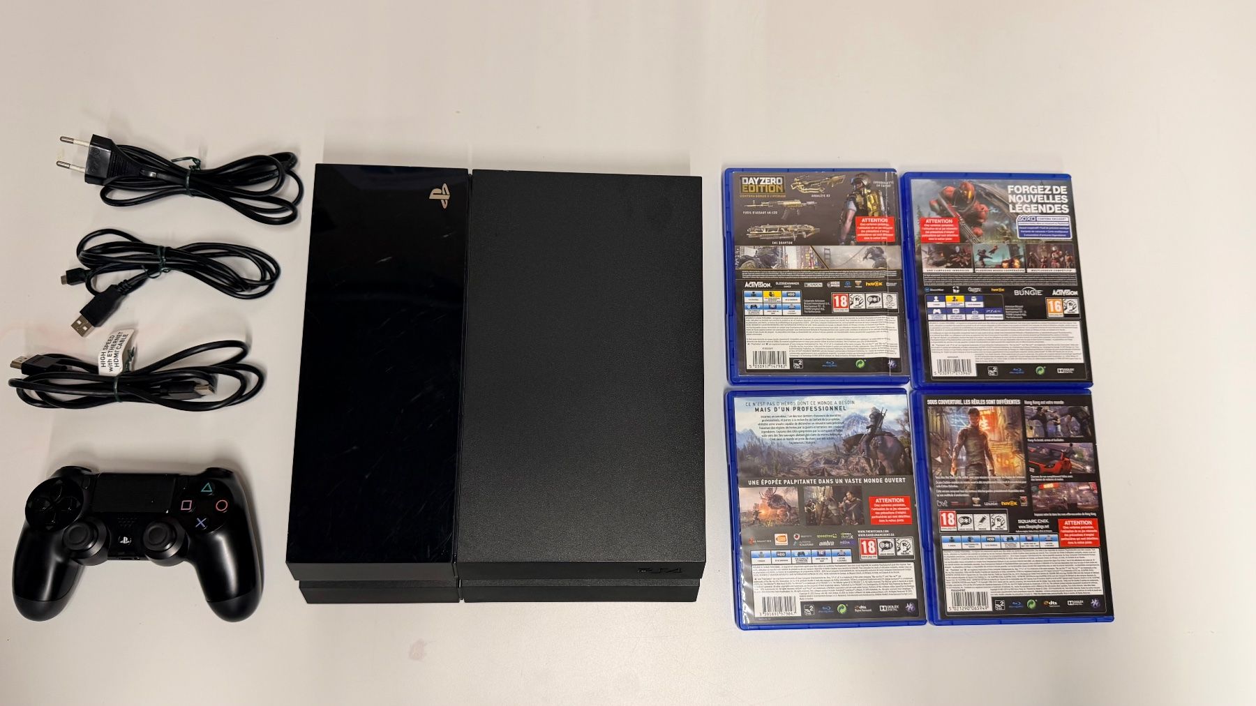 Sony Console: Ps4 complete 500GB +4 jeux(firmware 8.03) – Usato da le Mont-sur-Lausanne venduto da Domingosc 2