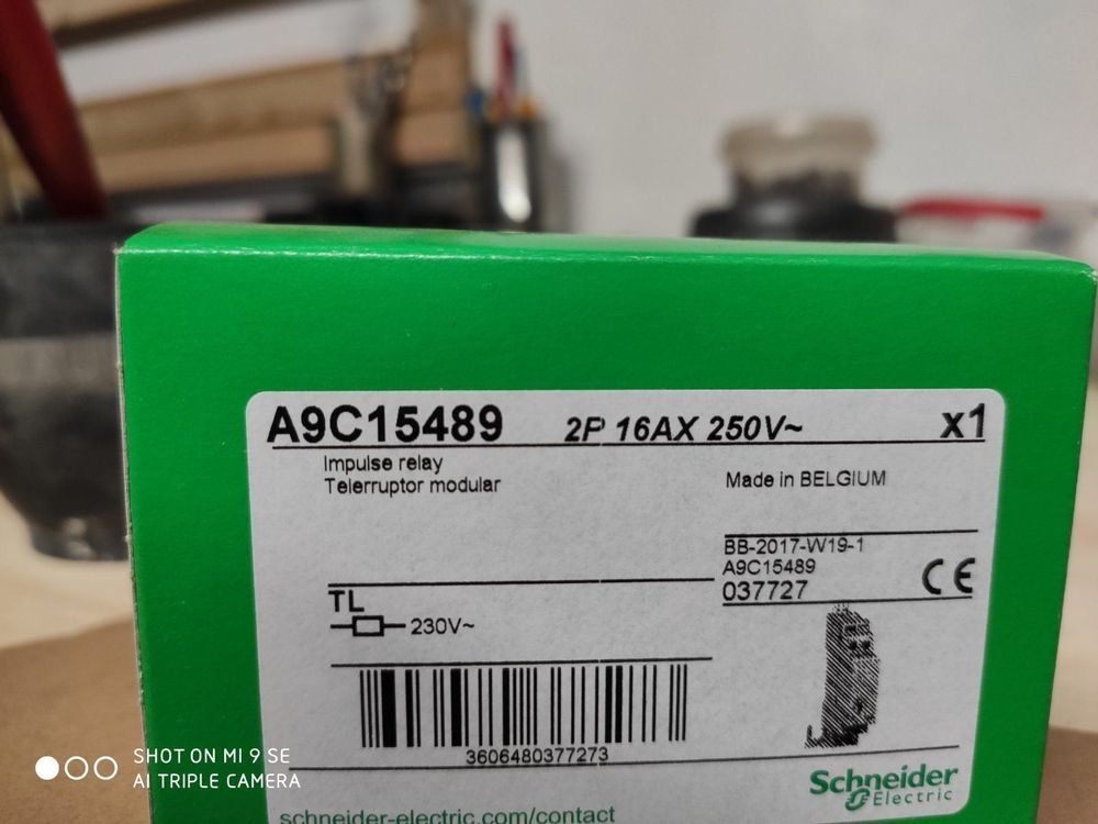 Schneider Schalter: Schrittschalter Relay Schneider 2p 16AX – Neu und originalverpackt aus Hütten von Nid0