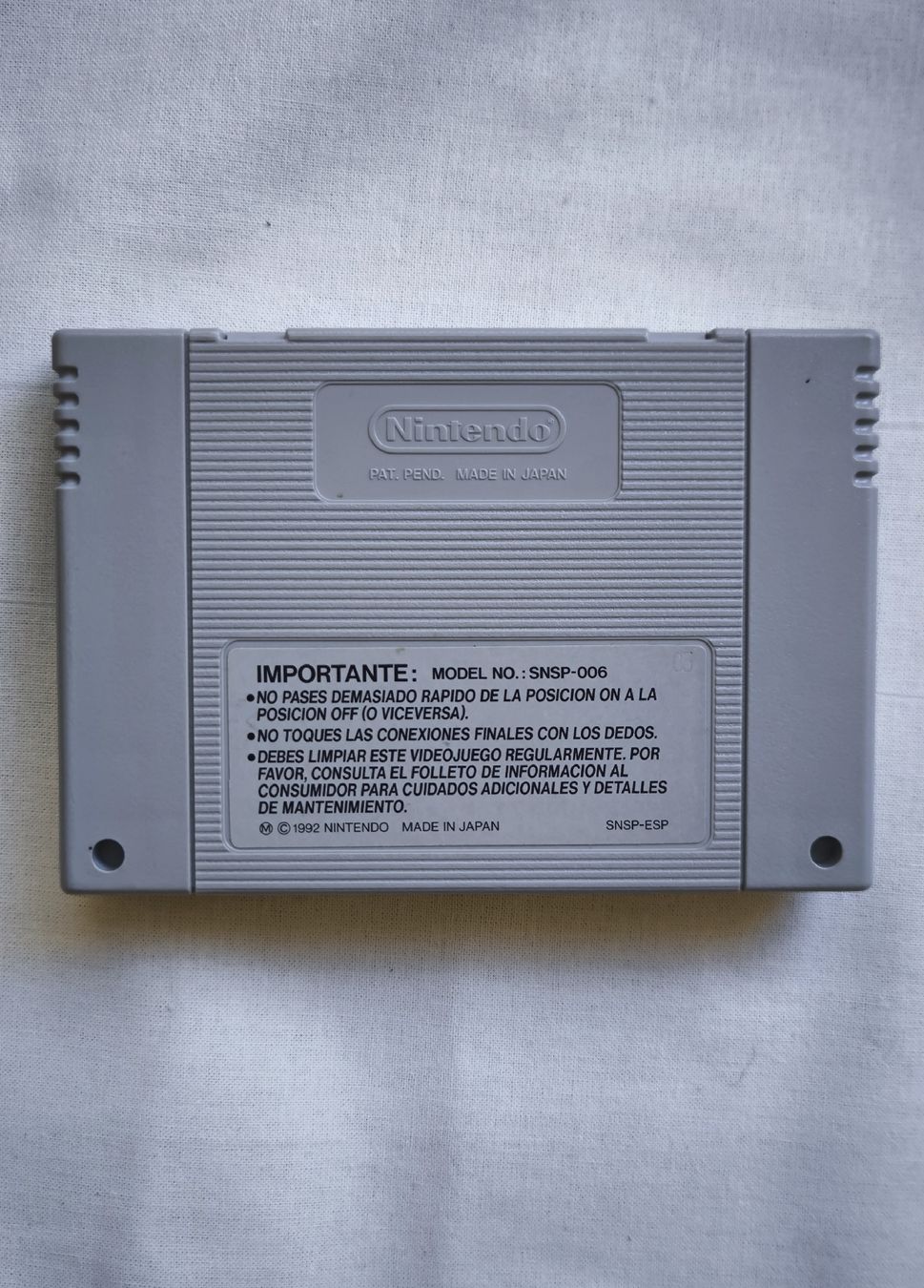 Nintendo Konsolen: Console Super Nintendo - SNES + 1 game – Gebraucht aus St-Prex von Deetouch 8
