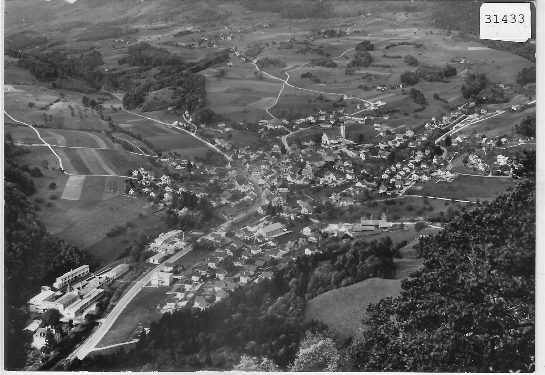 Cartoline postali: Mümliswil SO von oben – Usato da Ettingen venduto da Kartenplanet
