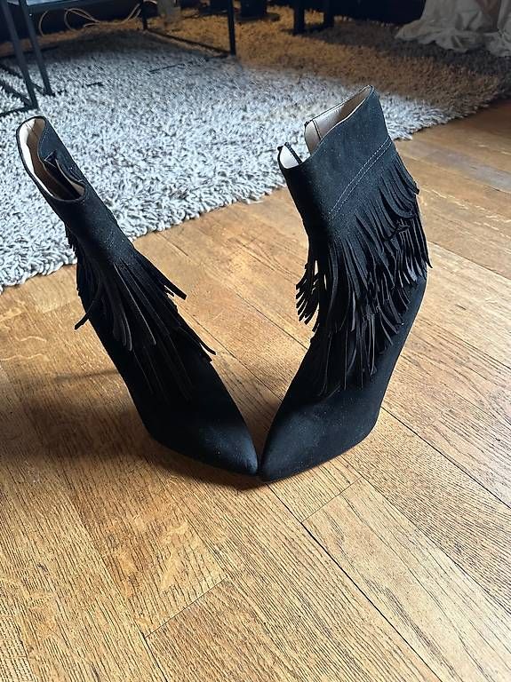 Damenschuhe: Navy Boot Stiefeletten Leder mit Fransen – Gebraucht aus Aathal-Seegräben von rom_cg7q 2