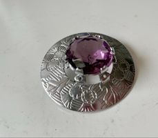 Kiltbrosche/Brosche von Mizpah, violetter Stein