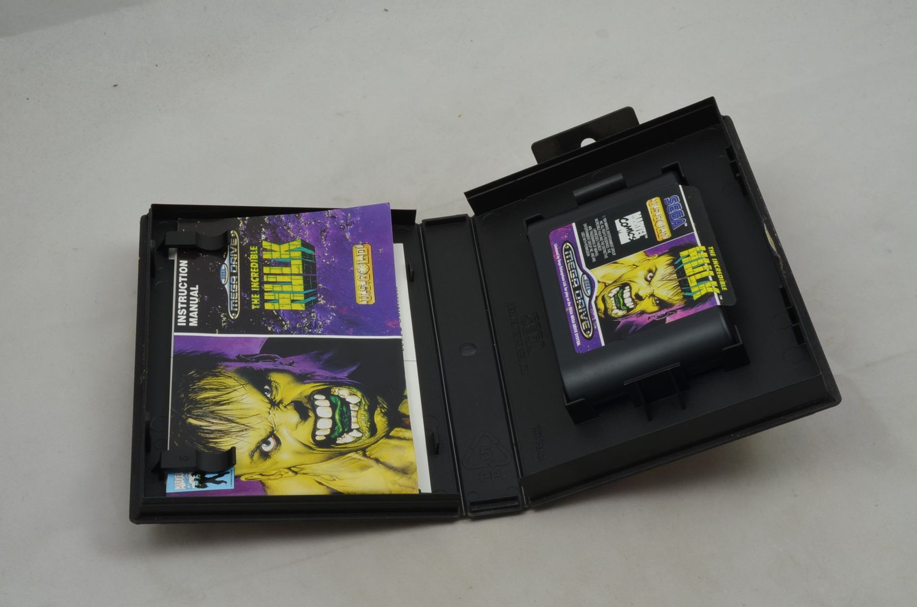 Jeux: The Incredible Hulk Sega Mega Drive – D'occasion à Buchs AG par SellAndBuyX 2