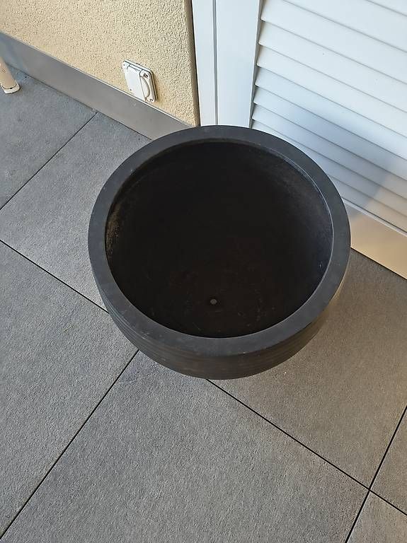 Blumentöpfe: Gartec Pflanzengefäss Egg Anthrazit |  45 cm | 40.5 l – Gebraucht aus Kastanienbaum von mmi_wmy6 1