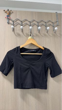 Crop-top noir manches courtes Even&Odd, taille S - Top!