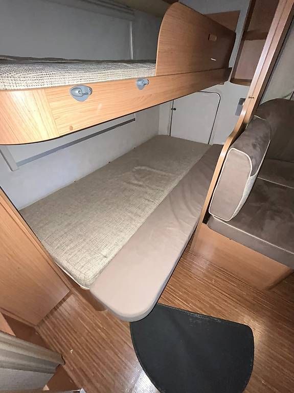 Veicoli da campeggio: Adria Adora 563 TK  – Usato da schötz venduto da Peujero 4