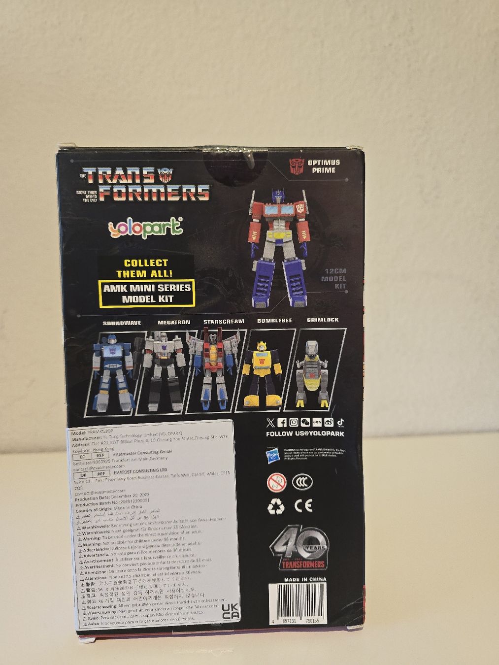 Figuren: Yolopark Transformers Optimus Prime Model kit 12cm – Neu und originalverpackt aus Kloten von JakeZ11 3
