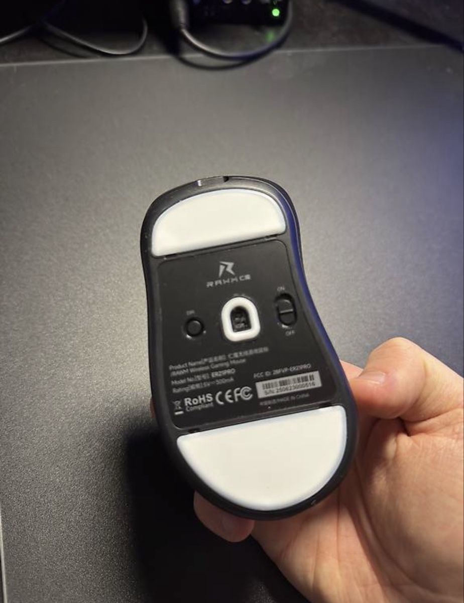 Mouse: Gaming maus rawm er21pro – Usato da Oberrohrdorf venduto da tech.inventory 2