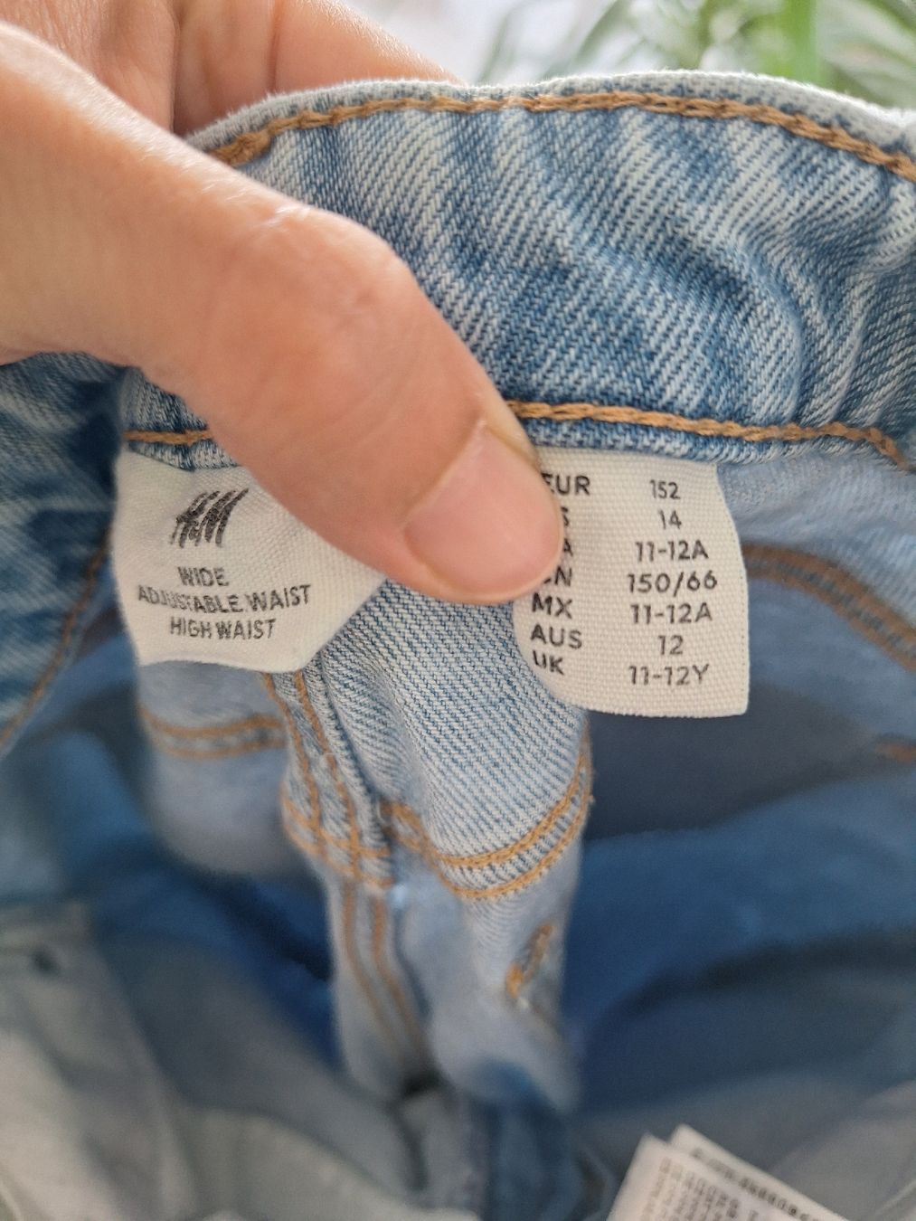 H&M Pantalons: Tolle weite Jeans 152 – D'occasion à Bad Zurzach par han_5znm 1
