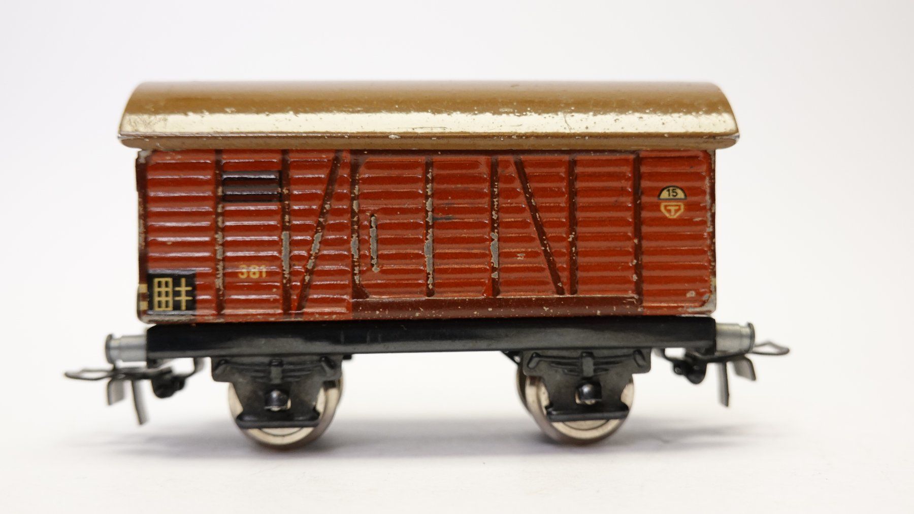 Märklin Modelleisenbahnen: SLG<- | e4 Märklin 800 381 DR Güterwagen braun – Gebraucht aus Thun von evinka_gmbh 3