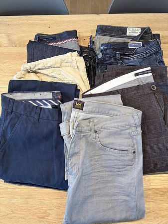 Hosen Herren/7 Stück Jeans-,Chino-,Stoff...