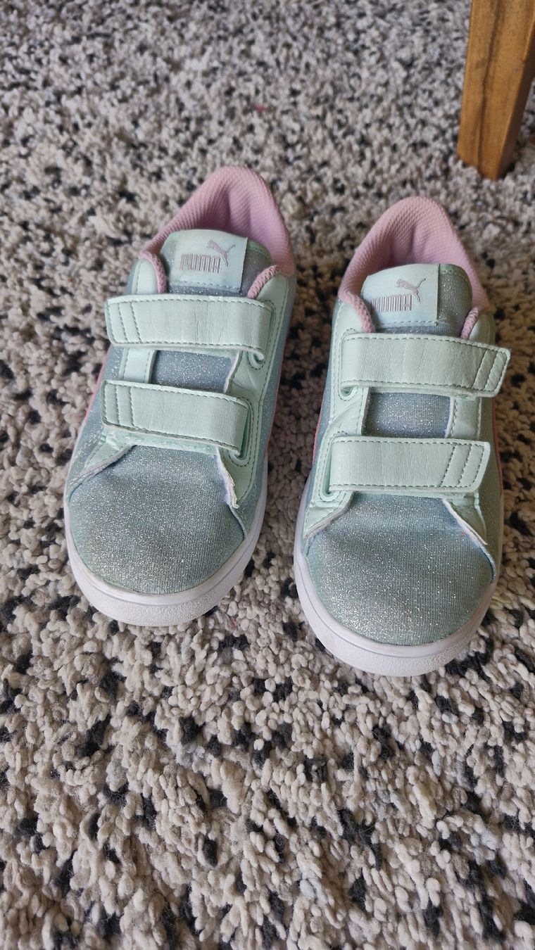 Puma Schuhe für Mädchen: Puma Glitzer Sneaker Kinderschuhe 34 – Neu (gemäss Beschreibung) aus Basel von Andrealin 4