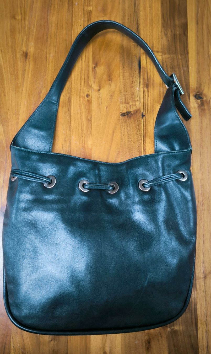 Gucci Borse da donna: Gucci Ledertasche – Usato da Biel/Bienne venduto da mar_vl8n 1
