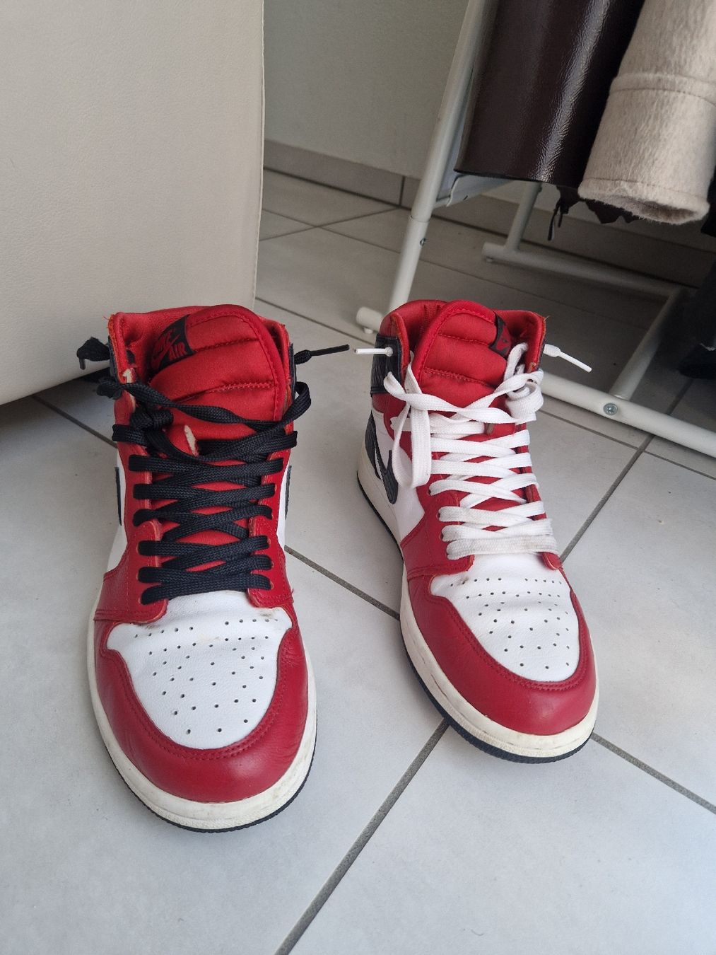 Jordan Scarpe da uomo: jordan 1 satin red – Usato da Cugnasco venduto da Nath_29